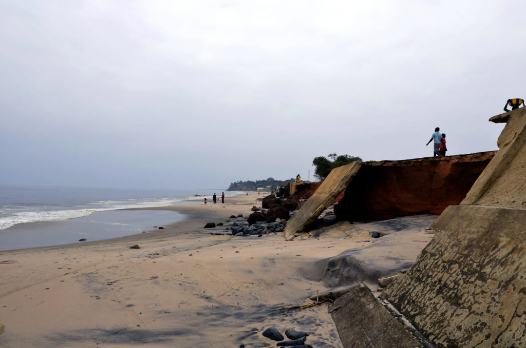Journée mondiale de l’Océan :La cité de Muanda perd 1 mètre de terre ferme chaque année