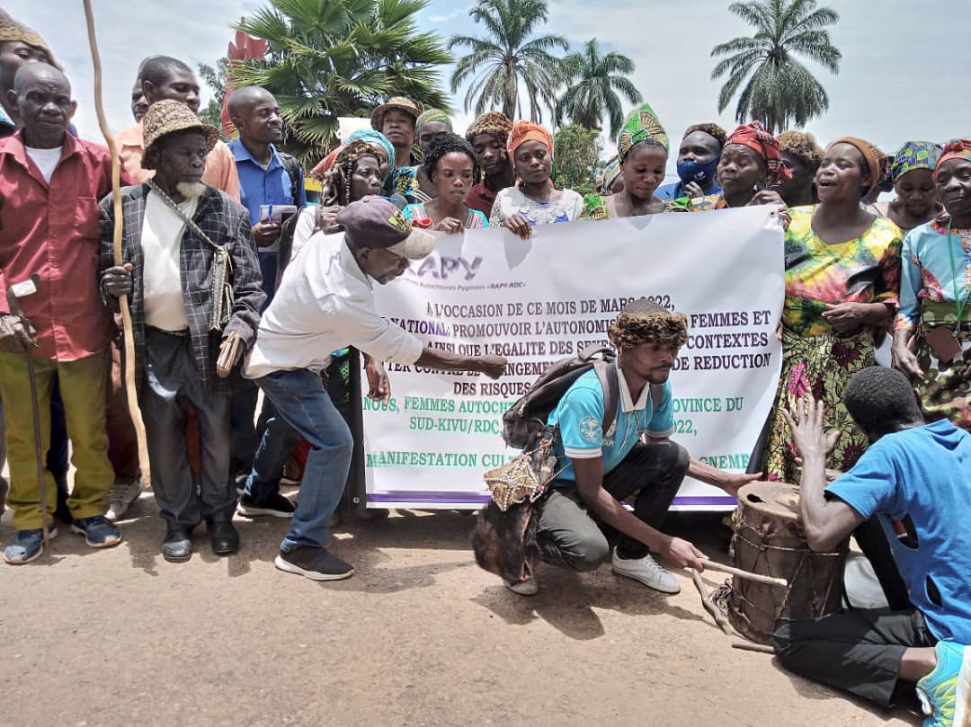 Forêt : Les peuples autochtones pygmées du Sud-Kivu s’insurgent contre les ONG des bantoues