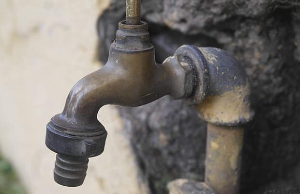 Eau : La population de Binza pigeon jetée aux oubliettes par la Régideso