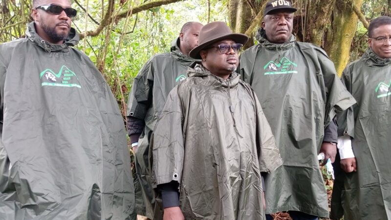 Tourisme : Le ministre Didier M’Pambia visite le Parc national de Kahuzi-Biega