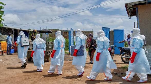 Santé: Kinshasa renforce la riposte du choléra pour freiner la propagation de la 17e épidémie d’Ebola