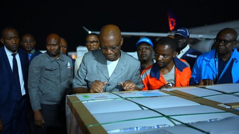 Santé : La RDC réceptionne 16 520 doses de vaccins ERVEBO pour stopper l&rsquo;épidémie d&rsquo;Ebola Bundibugyo